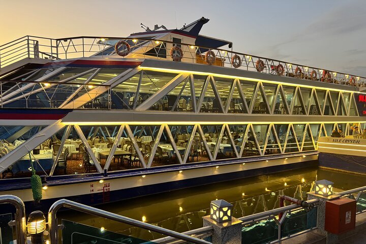 Cairo Nile River Dinner Cruise with Belly Dance & Pickup
