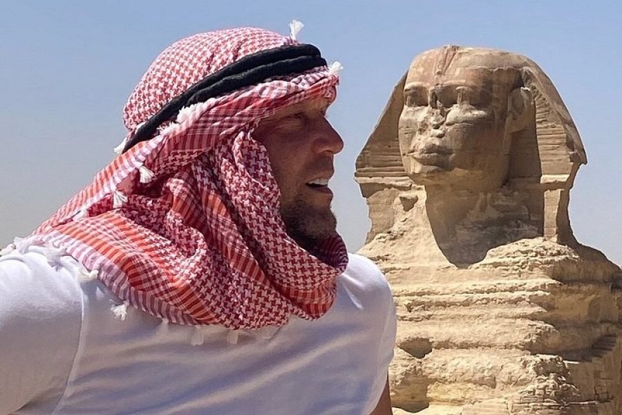 Giza Pyramids Half Day Tour with Great Sphinx & Private Guide